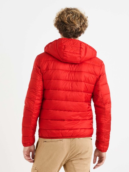 Celio Červená pánska ľahká prešívaná bunda Celio Vububble