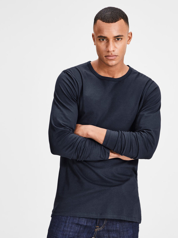 Jack & Jones Tmavomodré pánske tričko s dlhým rukávom Jack & Jones Basic