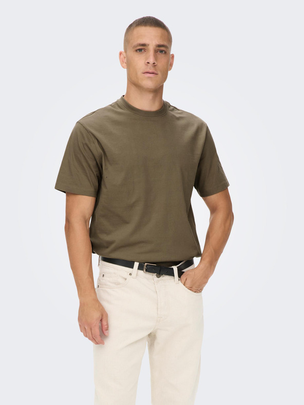 ONLY & SONS Hnedé základné tričko ONLY & SONS Fred