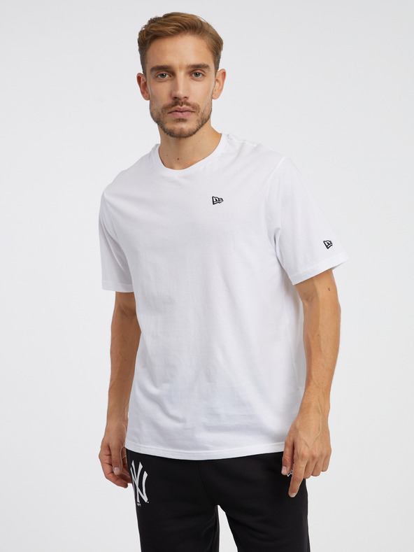 New Era Essentials Tričko