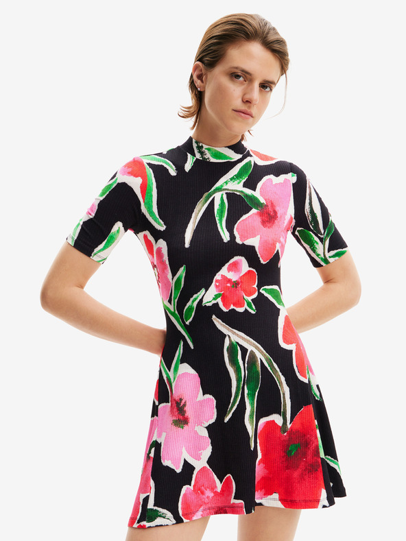 Desigual Desigual Boston ružovo-čierne dámske pletené šaty s kvetmi