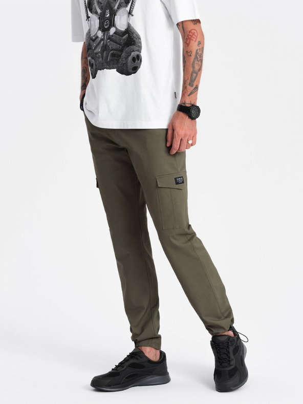 Ombre Clothing Tmavo zelené pánske cargo nohavice Ombre Oblečenie