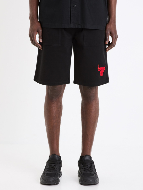 Celio Čierne pánske šortky Celio NBA Chicago Bulls