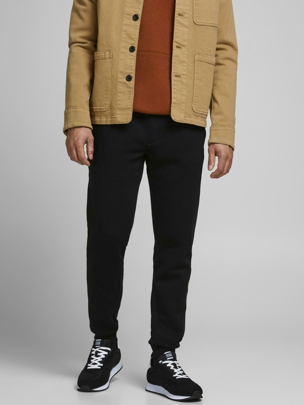 Jack & Jones Čierne tepláky Jack & Jones Gordon