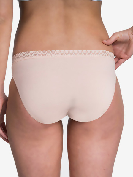 Bellinda Dámske telové nohavičky s čipkovaným detailom Bellinda FANCY COTTON MINISLIP